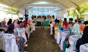 MAMUJU TENGAH –  Stasuin Karantina Pertanian Kelas II Mamuju, Sulawesi Barat (Sulbar) melakukan pembinaan kepada pelaku usaha komoditi pertanian maupun peternakan di Kabupaten Mamuju Tengah (Mateng), Jumat (15/3/2023).